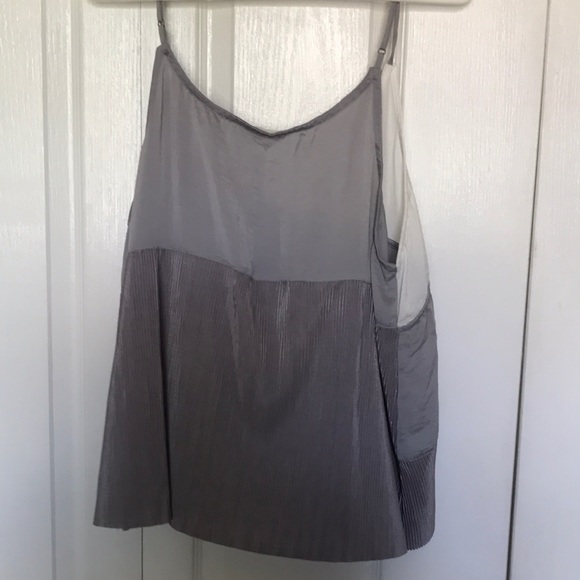 Grey & White Tank Top - Picture 2 of 4